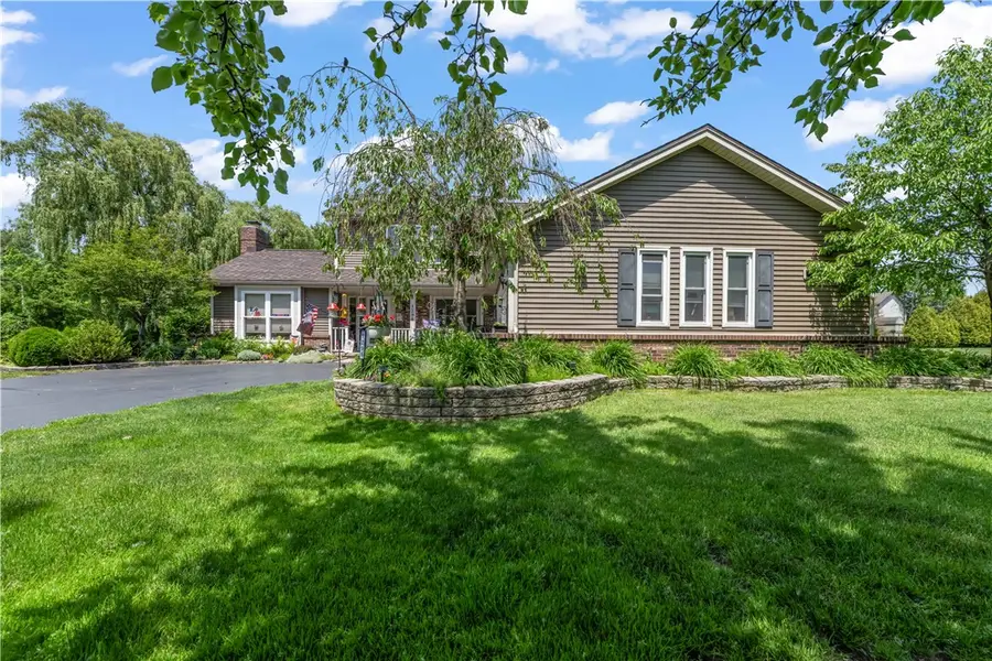 1296 Lakeville Lane, Webster, NY 14580 - #2