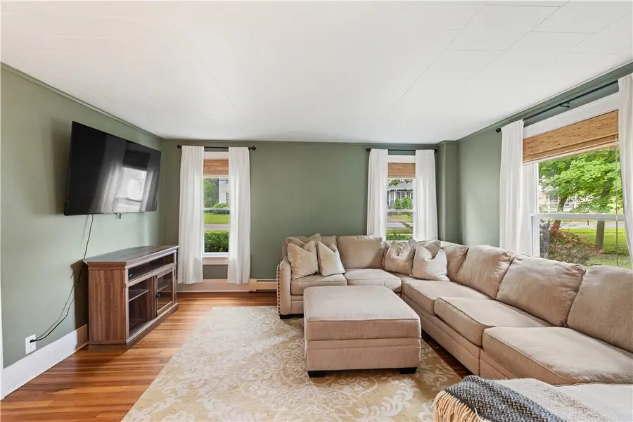 35 Linden Street, Livonia, NY 14487 - #2