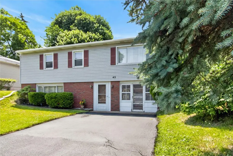 45 Teakwood Dr, Rochester, NY 14609 - #2