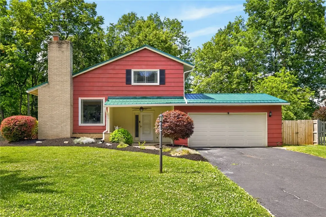 136 Holiday Lane, Canandaigua, NY 14424 - #1