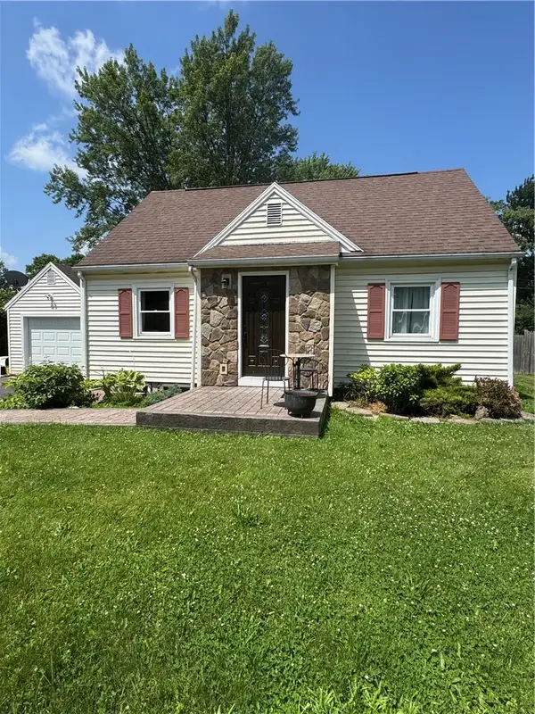 3 Springbrook Drive, Rochester, NY 14514