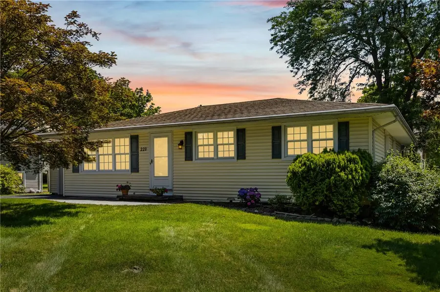 221 Meadowbriar Road, Rochester, NY 14616 - #3