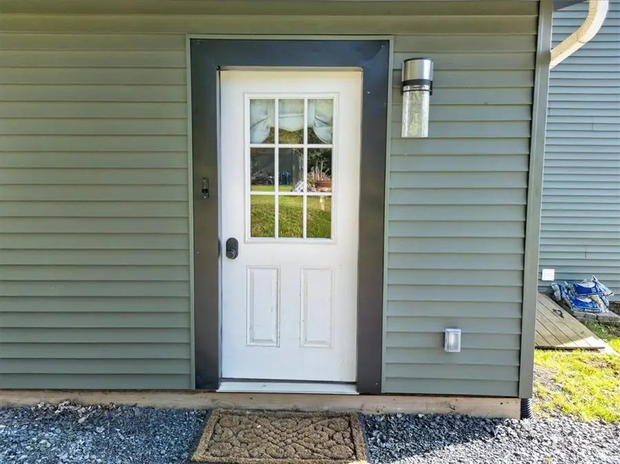 153 W Dezeng Street, Clyde, NY 14433 - #3