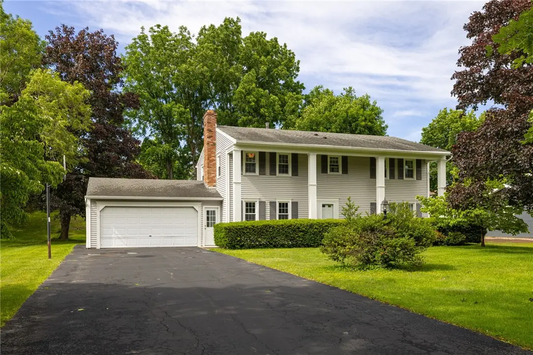 37 Heatherwood Road, Fairport, NY 14450 - #1
