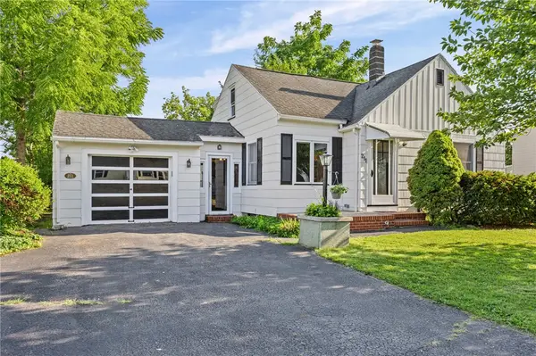 211 Heberle Road, Rochester, NY 14609