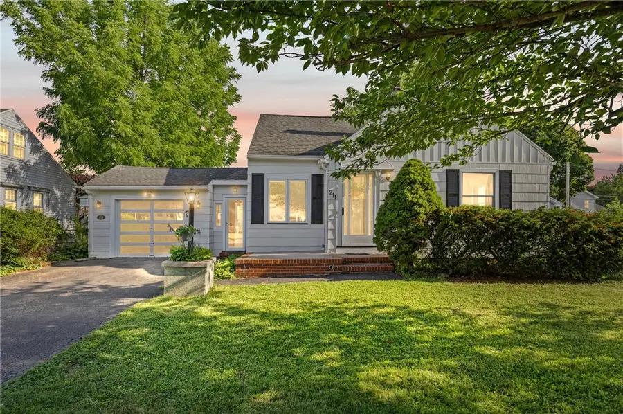 211 Heberle Road, Rochester, NY 14609 - #2