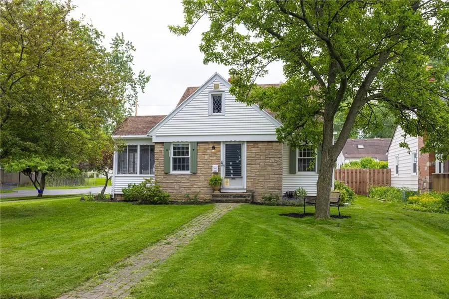 695 Eaton Road, Rochester, NY 14617 - #2