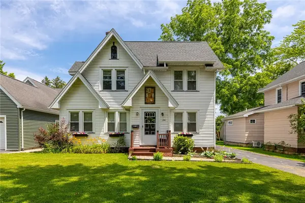 196 Antlers Drive, Rochester, NY 14618