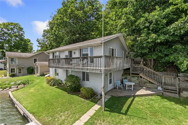 8982 W Lake Road, Hammondsport, NY 14840