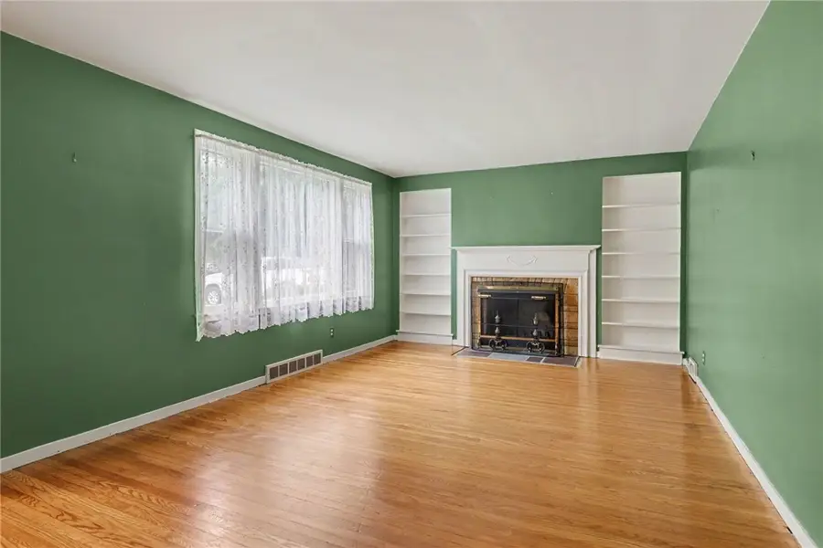 765 S Grosvenor Road, Rochester, NY 14618 - #3