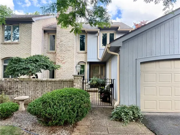 13 Tobey Court, Pittsford, NY 14534