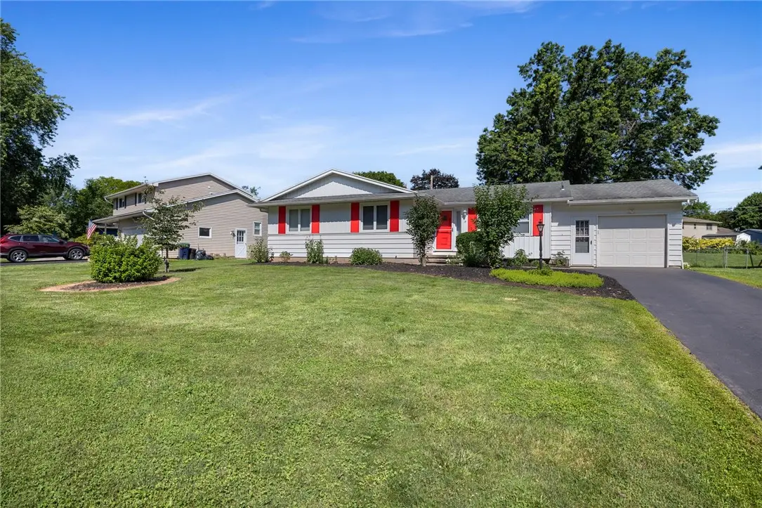 71 Kensington Court, Rochester, NY 14612 - #1
