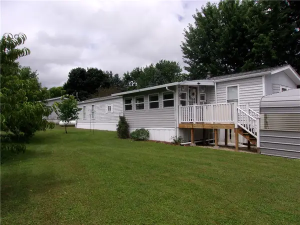 94 Lakeview Dr., Honeoye, NY 14471