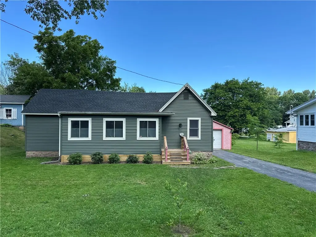 35 Bolton Avenue, Alexandria Bay, NY 13607 - #1