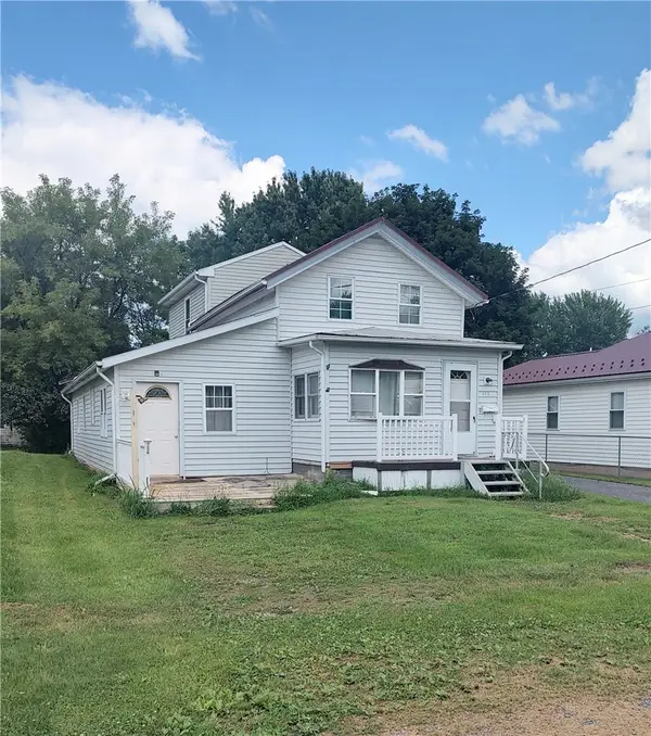 111 E Elizabeth Street, Waterloo, NY 13165