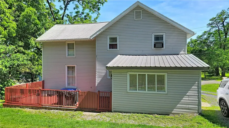 4 Arnold Street, Union Springs, NY 13160 - #2