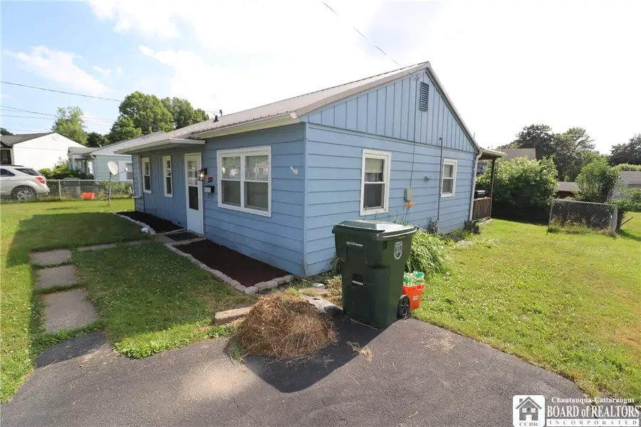 330 Delaware Avenue, Jamestown, NY 14701 - #2