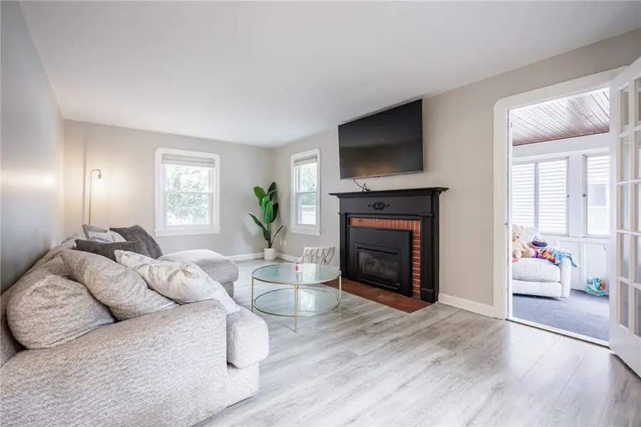 141 Cooper Road, Rochester, NY 14617 - #2