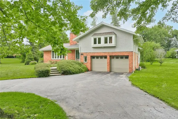 395 Ridgemont Drive, Rochester, NY 14626