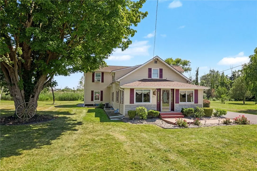 3302 Stiles Road, Syracuse, NY 13209 - #1