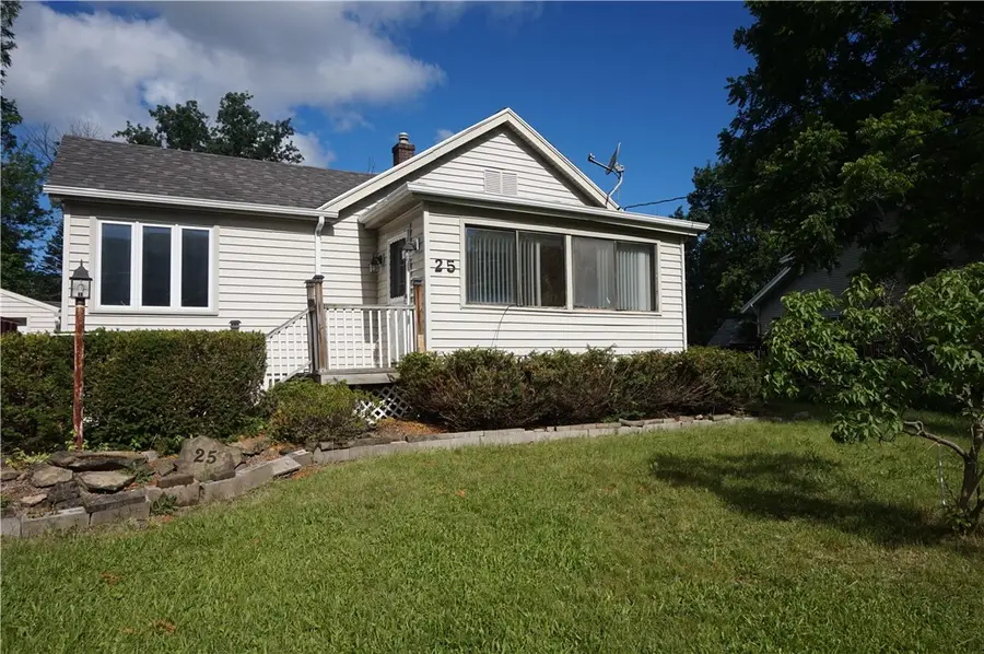 25 Beechwood Drive, Rochester, NY 14606 - #3