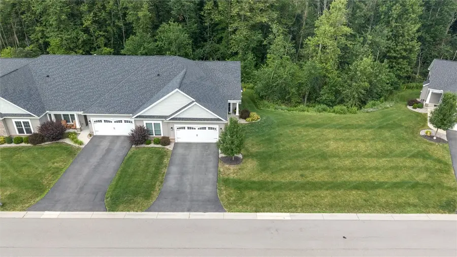 933 Pathway Lane, Webster, NY 14580 - #2