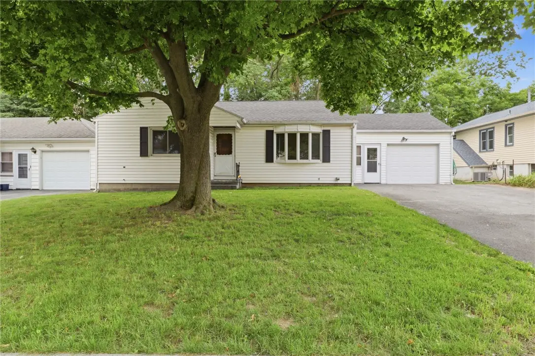 314 Roosevelt Road, East Rochester, NY 14445 - #1
