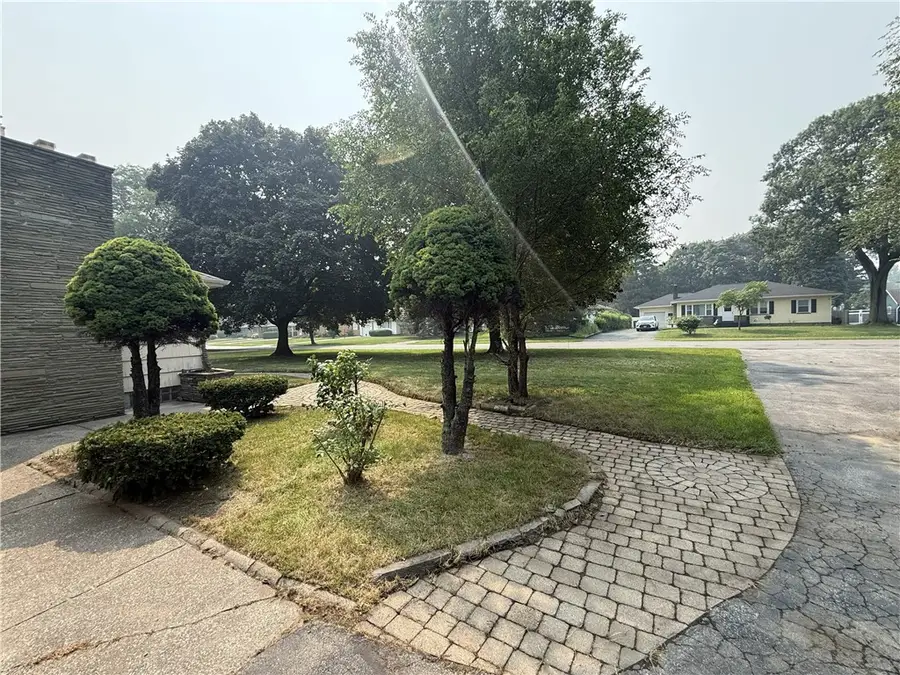 483 Brookview Drive, Rochester, NY 14617 - #3