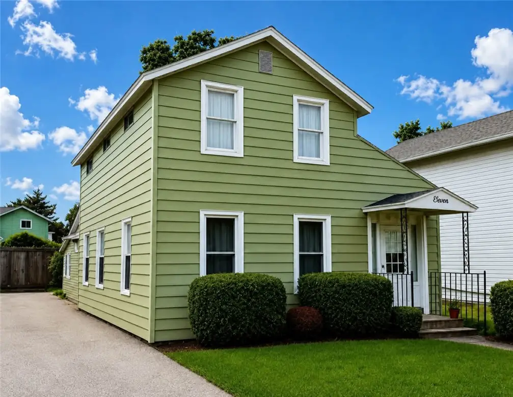 11 Mynderse Street, Seneca Falls, NY 13148 - #1
