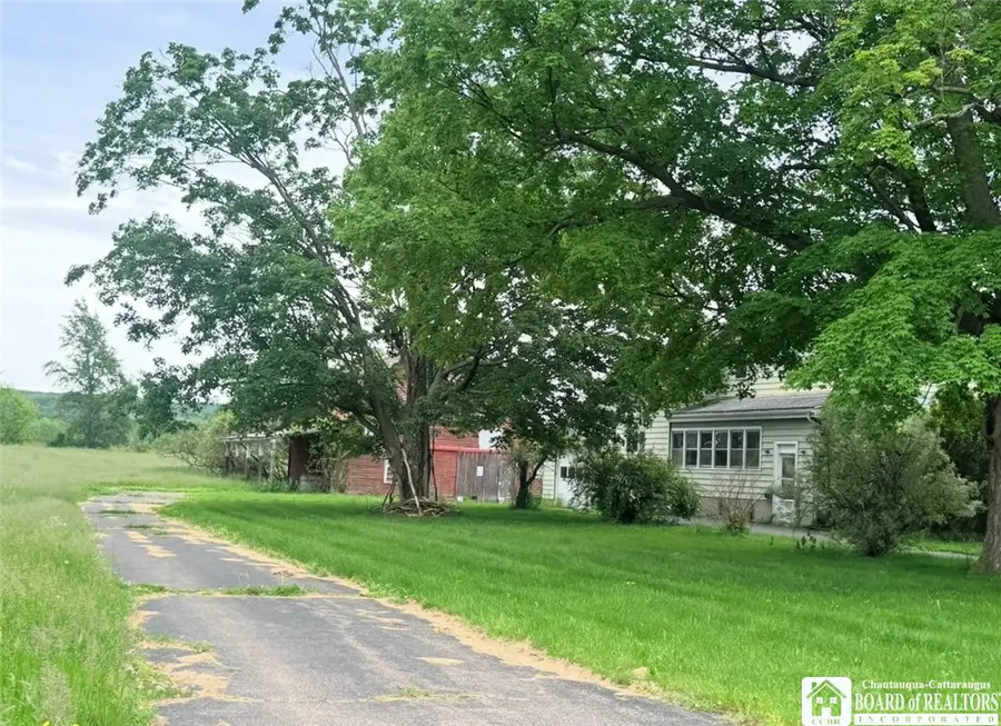 556 W Main Street, Fredonia, NY 14063 - #2
