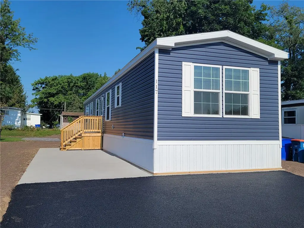117 Oakleaf Drive, Weedsport, NY 13166 - #1
