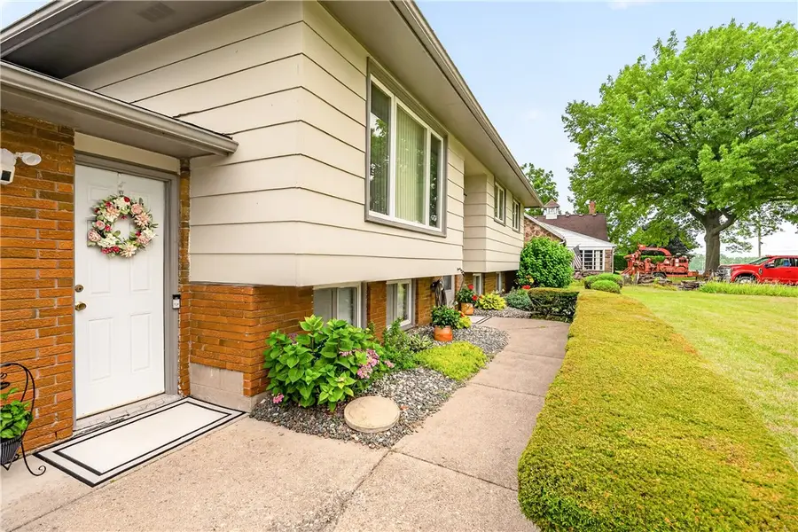47 Winston Drive, Rochester, NY 14626 - #2