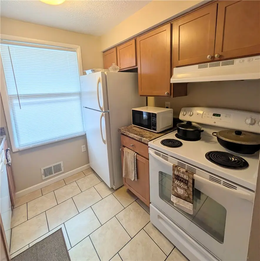 1290 Emerson Street #B, Rochester, NY 14606 - #3