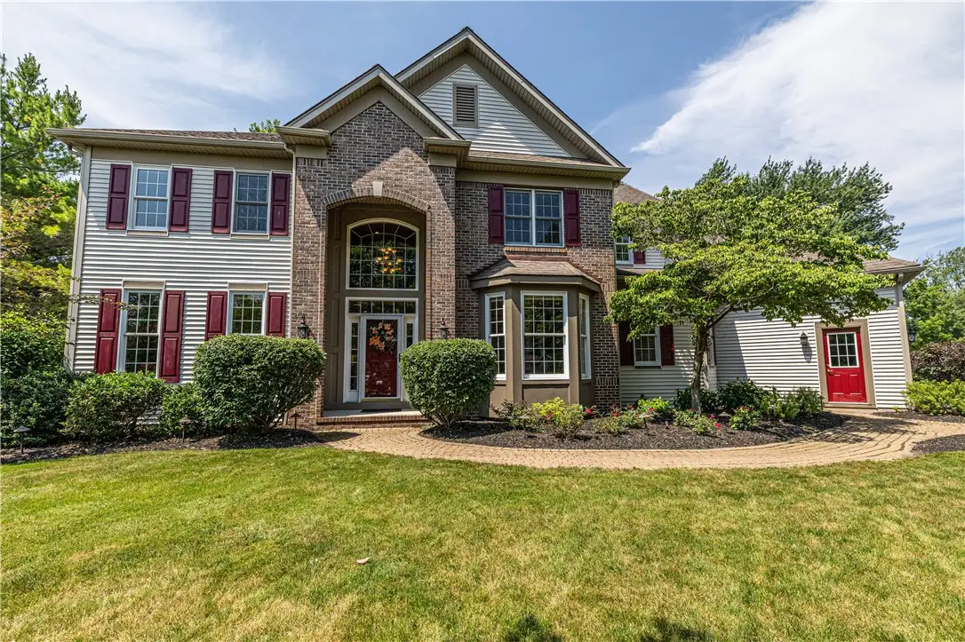 17 Royale Drive, Fairport, NY 14450 - #1