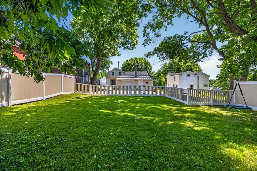 8 Erie Street N, Macedon, NY 14502 - #2
