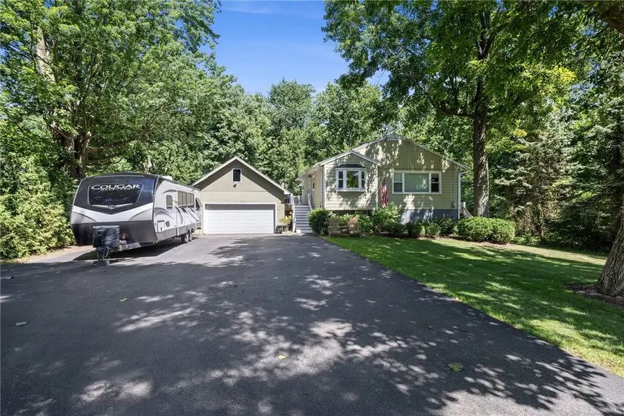 536 Moseley Road, Fairport, NY 14450 - #2