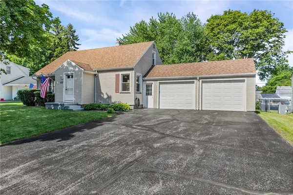 227 Harvest Drive, Rochester, NY 14626