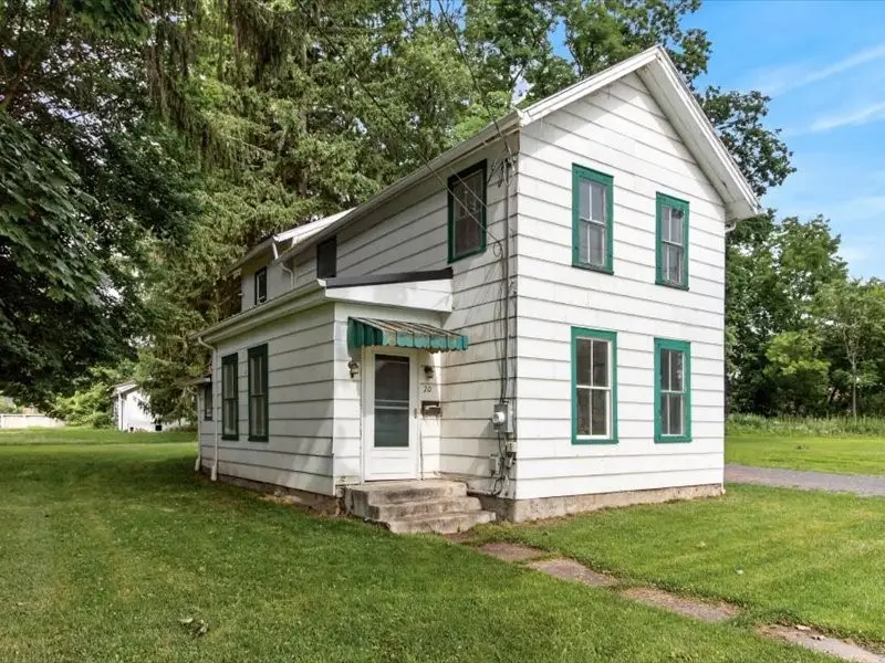 20 S Wayne Street, Phelps, NY 14532 - #2