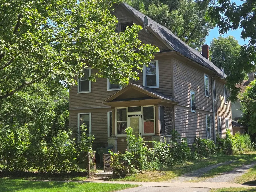 211 Parsells Avenue, Rochester, NY 14609 - #2