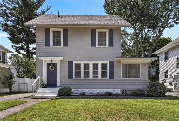 287 Versailles Road, Rochester, NY 14621
