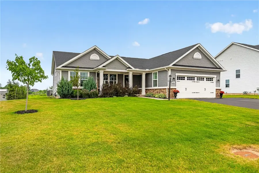 6010 Ivory Drive, Farmington, NY 14425 - #2