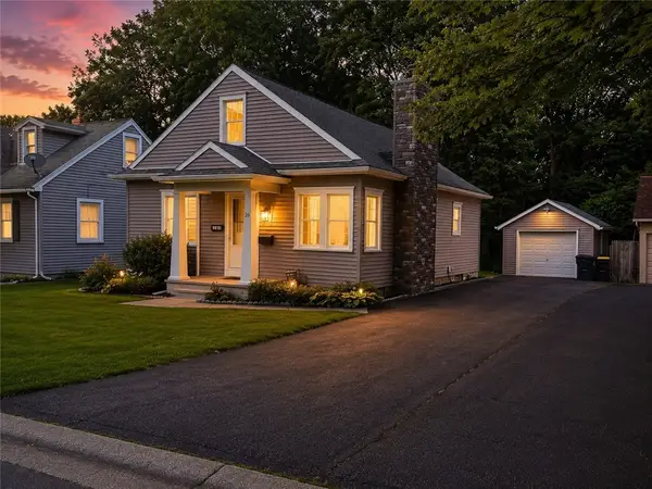 26 Surrey Road, Rochester, NY 14616