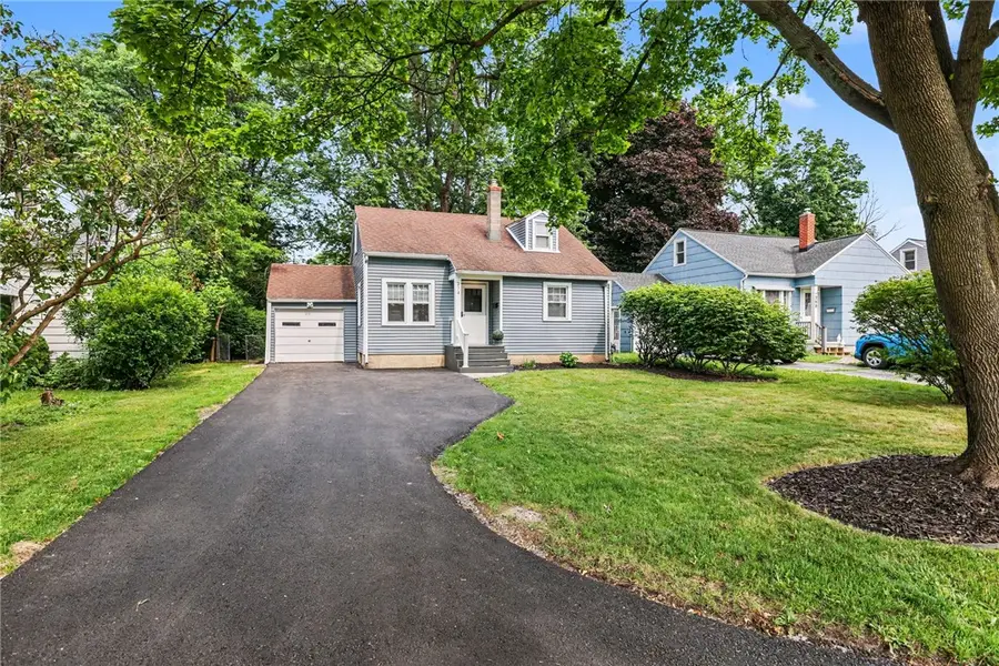 274 Newton Rd, Rochester, NY 14626 - #2