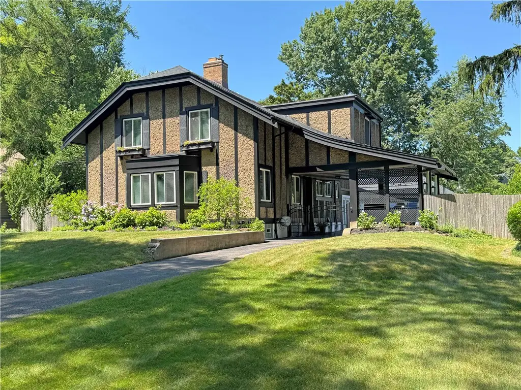 198 Penfield Road, Rochester, NY 14610 - #1