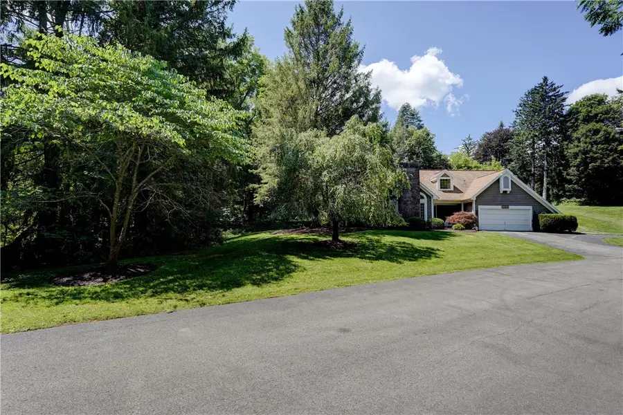 5 Glen Cannon, Pittsford, NY 14534 - #2
