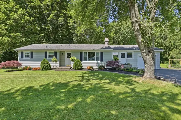 5 Ronald Circle, Spencerport, NY 14559