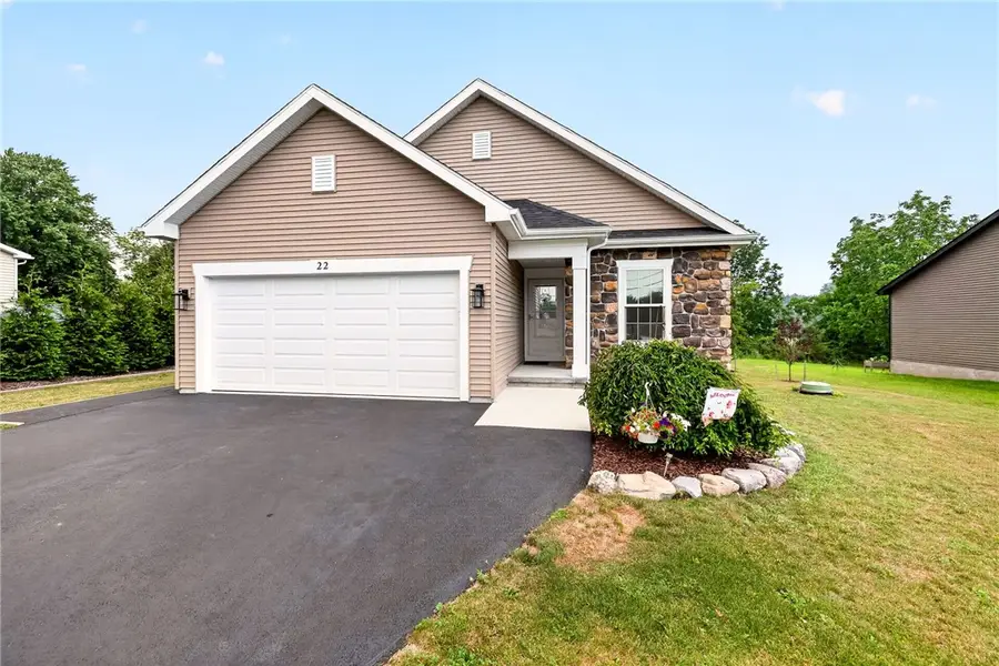 22 Bennett Avenue, Bloomfield, NY 14469 - #3