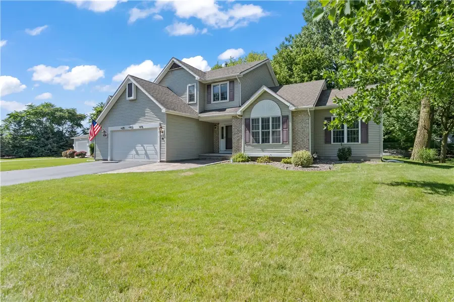 16 Wisteria Lane, Rochester, NY 14617 - #2