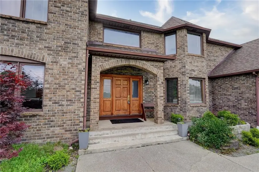 289 Island Cottage Road, Rochester, NY 14612 - #2
