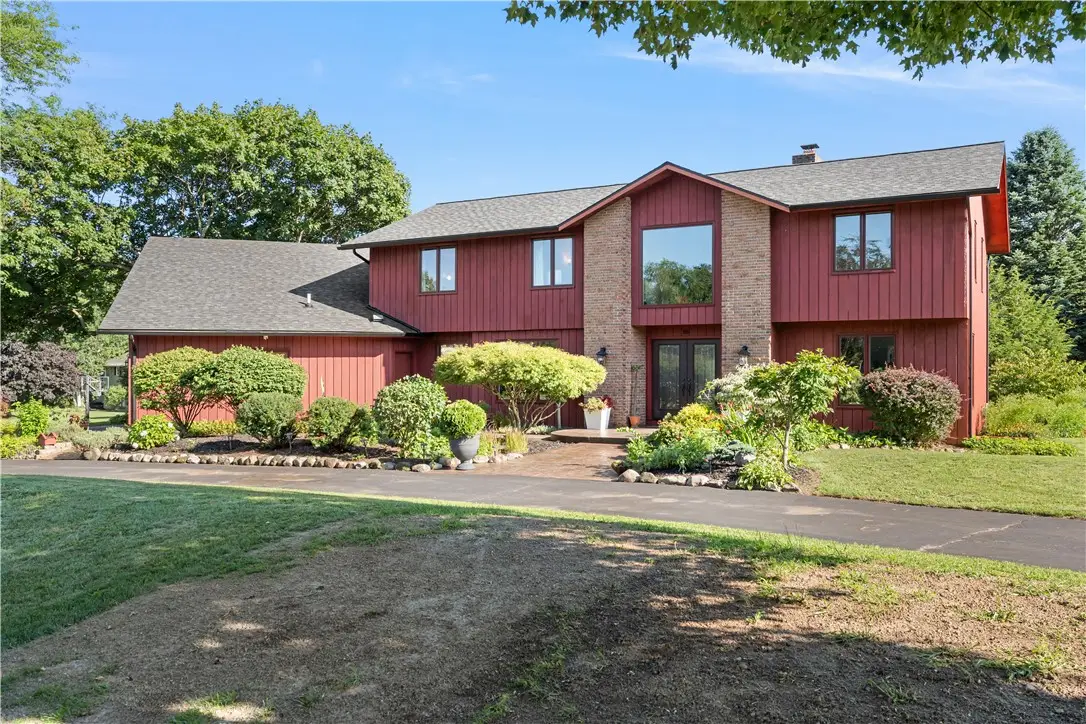 115 Drumlin View Drive, Mendon, NY 14506 - #1